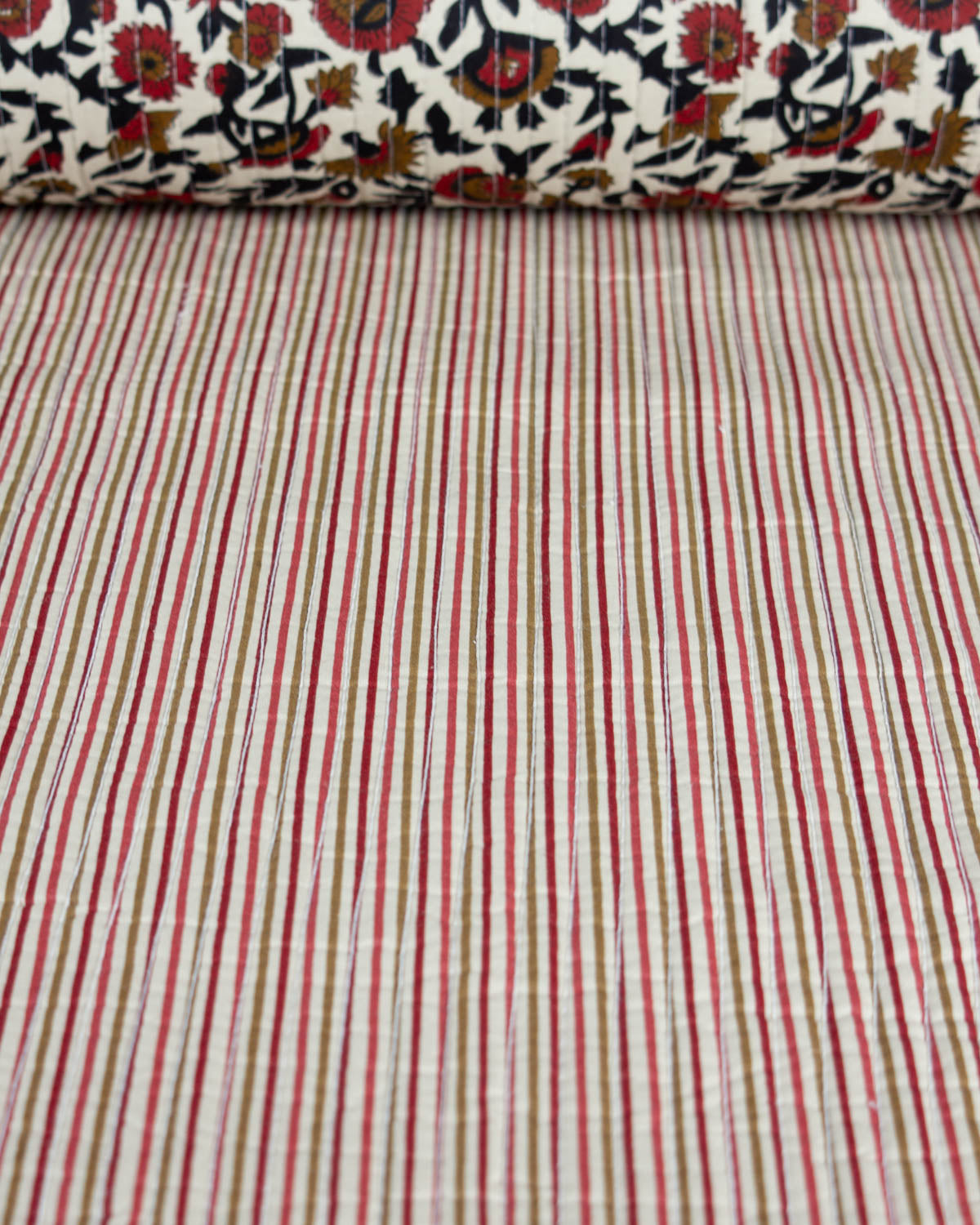 Reversible Quilted Cotton Fabric – Jaipur Poppy