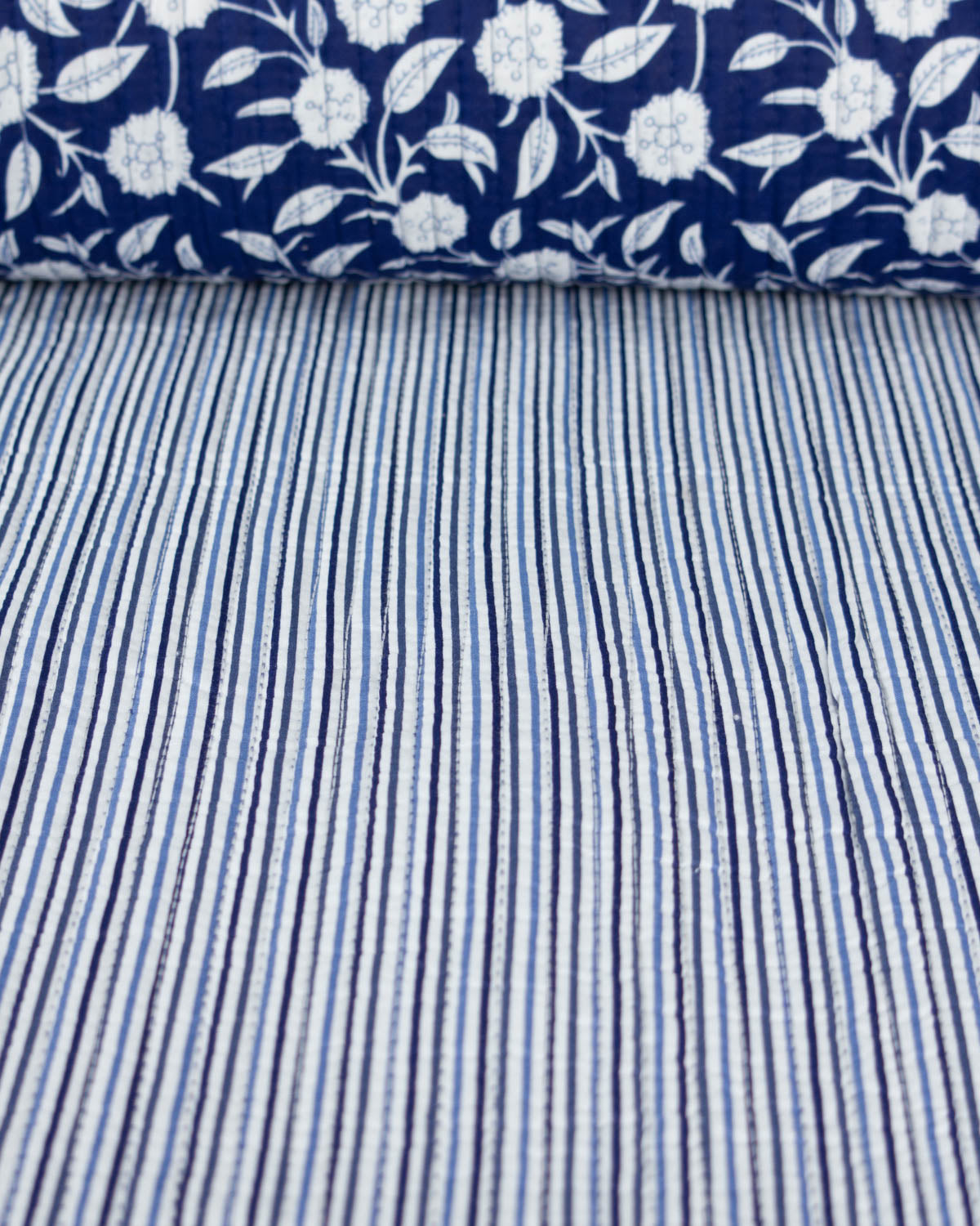 Reversible Quilted Cotton Fabric – Indigo Blossom