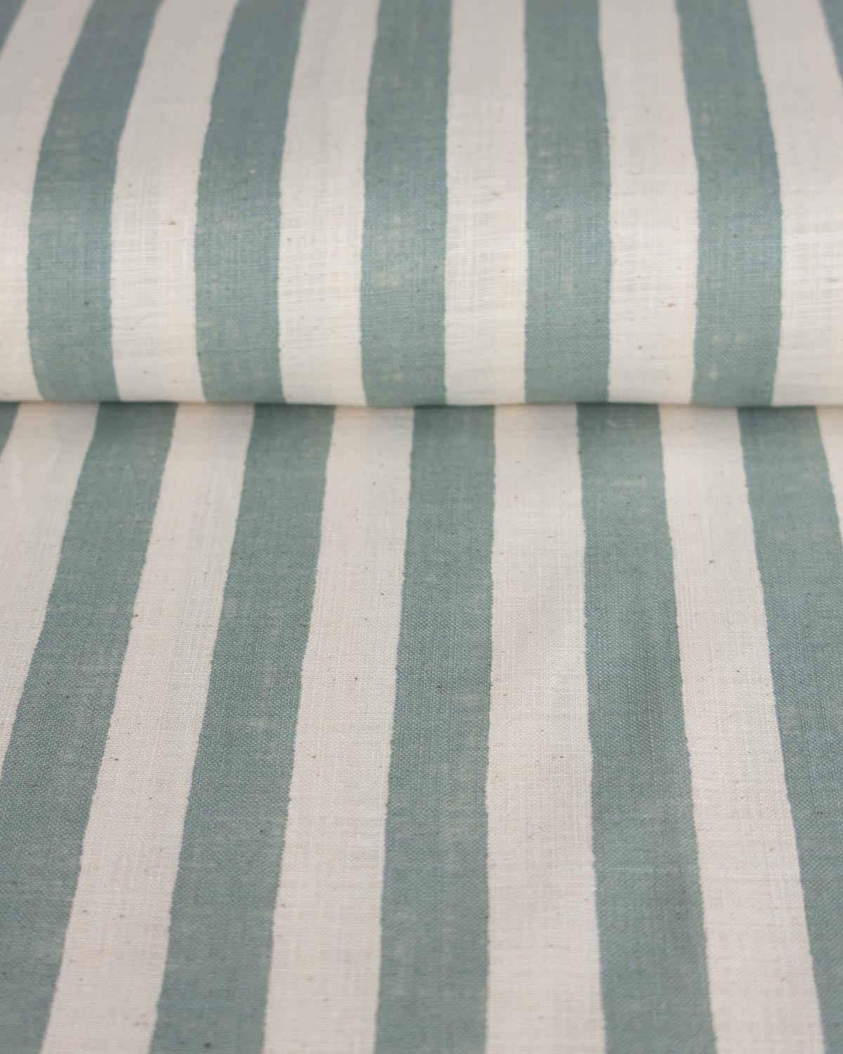 Japanese Linen Look Cotton Fabric – Freehand Stripe Jadeite