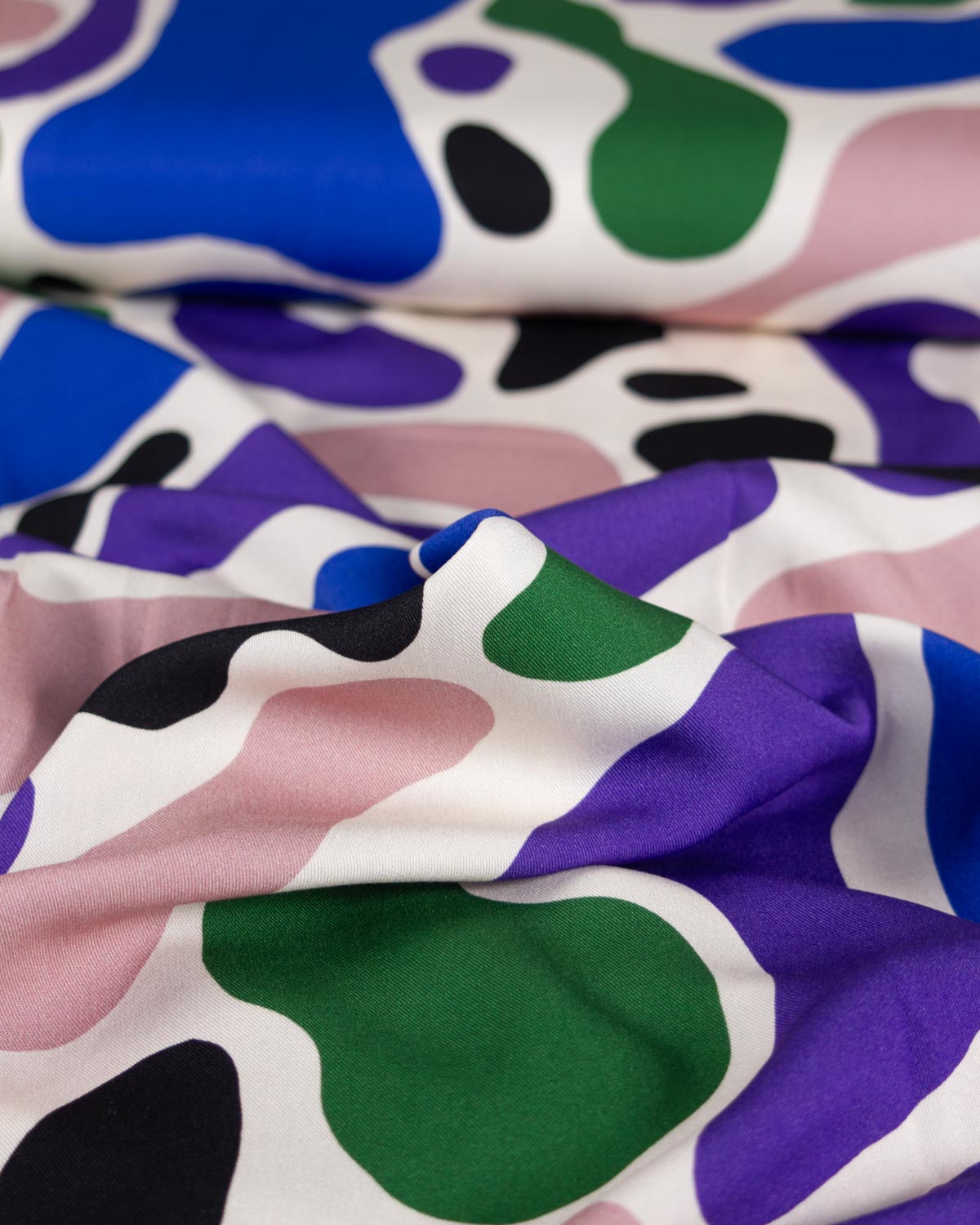 Viscose Twill Fabric - Retro Remix