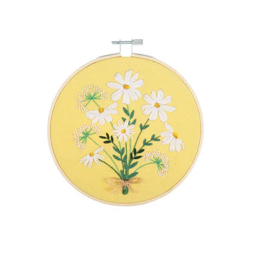 Embroidery Hoop Kit - Daisies – Truro Fabrics
