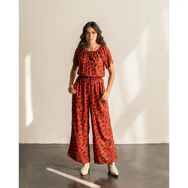 Friday Pattern Co - Paper Sewing Pattern - The Avenir Jumpsuit – view 3 – Truro Fabrics