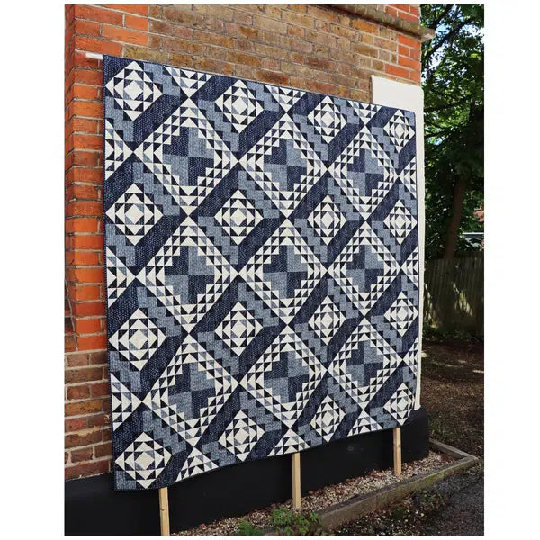 Janet Clare - Patchwork Quilt Paper Pattern - Plain Sailing | Truro Fabrics