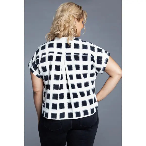 Closet Core - Paper Sewing Pattern - Kalle Shirt & Shirtdress – view 10 – Truro Fabrics
