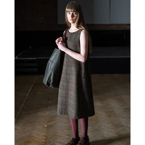 Merchant & Mills - Paper Sewing Pattern - The Trapeze Dress & Top – view 10 | Truro Fabrics