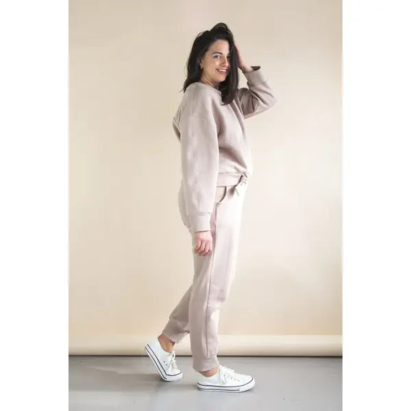 Closet Core - Paper Sewing Pattern - Mile End Sweatshirt – view 5 – Truro Fabrics