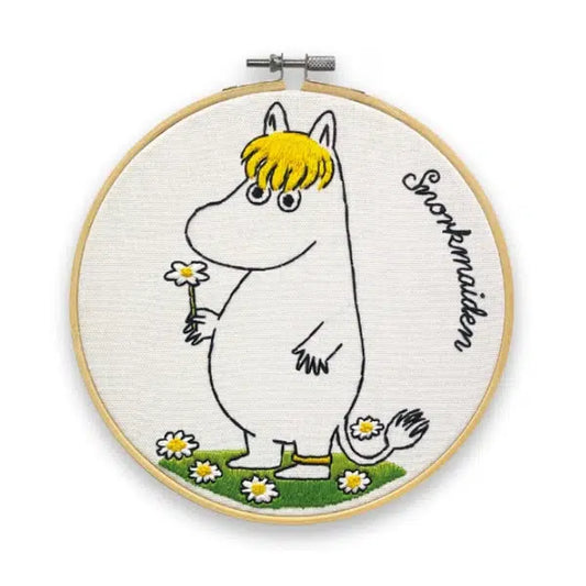 Moomin - Snorkmaiden Daisy Picking Embroidery Kit | Truro Fabrics