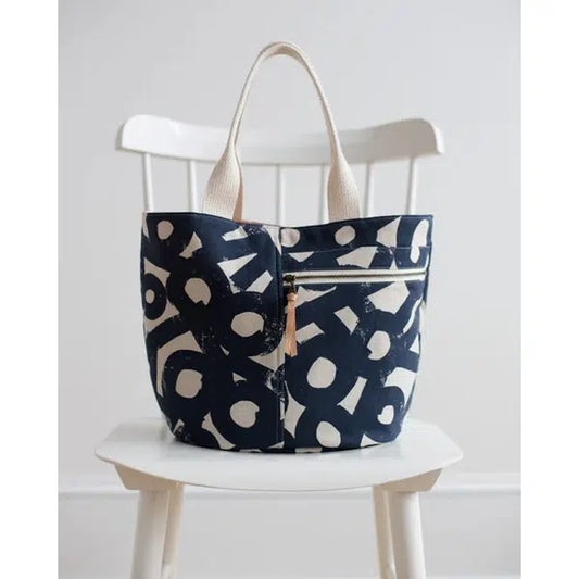 Noodlehead Sewing Pattern - Crescent Tote Bag | Truro Fabrics