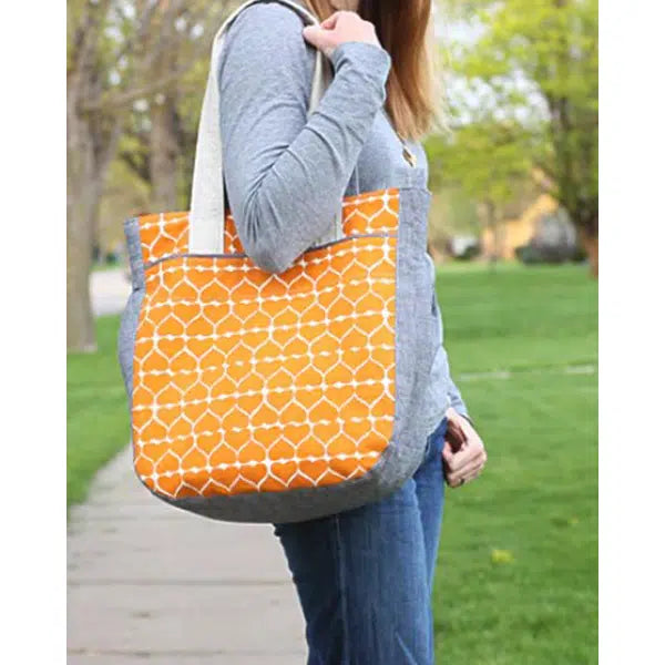 Noodlehead Sewing Pattern - Super Tote | Truro Fabrics