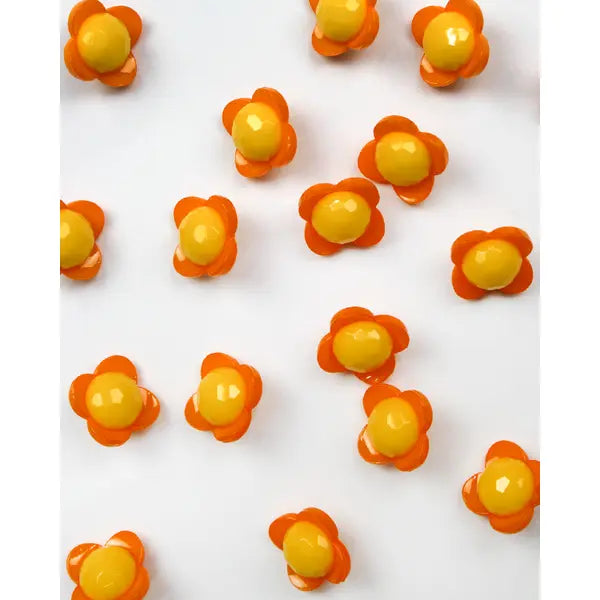 Button - Orla Flower Sunshine - 12mm – Truro Fabrics