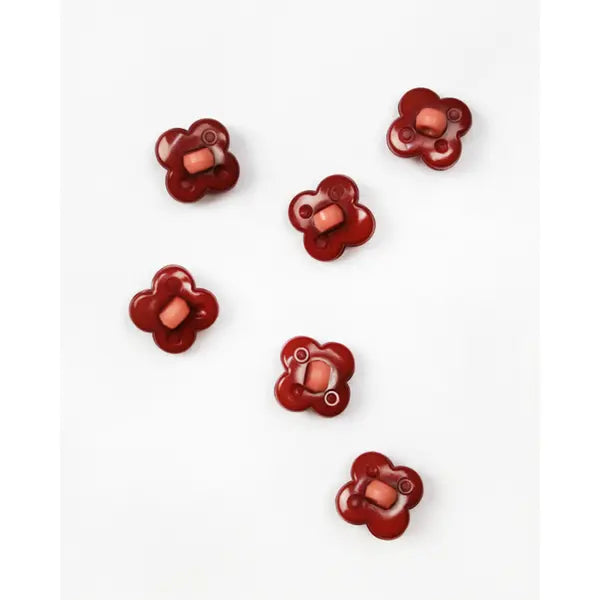 Button - Orla Flower Brique - 12mm – view 3 – Truro Fabrics