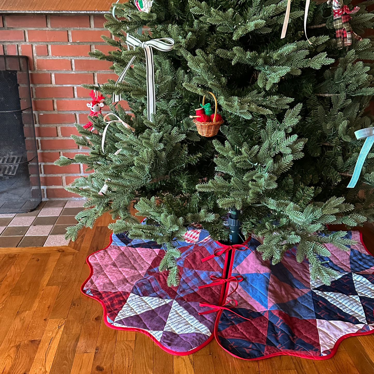 Connie Christmas Tree Skirt Sewing Pattern