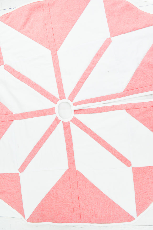 Quilted Fair Isle Tree Skirt Sewing Pattern