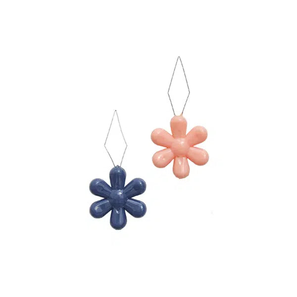 Sewing Gift - Floral Needle Threaders | Truro Fabrics
