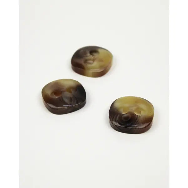Button - Tortoise Shell Squircle - 26mm – view 2 – Truro Fabrics