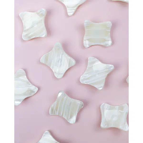 Vintage Button - Coconut Jelly -  32mm
