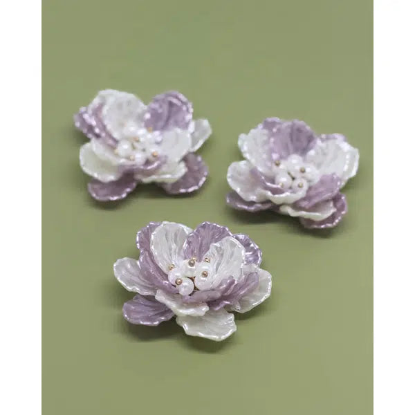 Vintage Button - Pearl Fleur