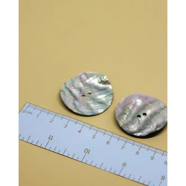 Vintage Button - Ripple Mother of Pearl 32mm