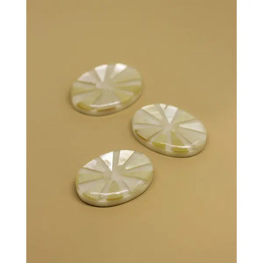 Vintage Nacre Button - Celestia 31mm