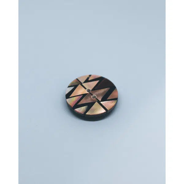 Vintage Shell Button - Lunar Peaks